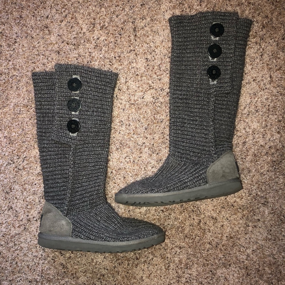 Grey Knit Uggs